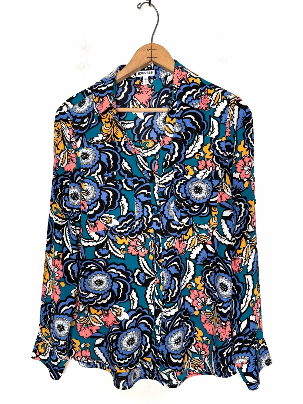 Express The Portofino Button Down Blouse Pop Floral Print Roll Tab Sleeves M